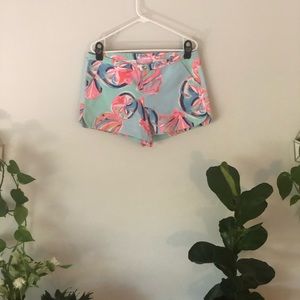 Fun Lilly Pulitzer shorts size 10.